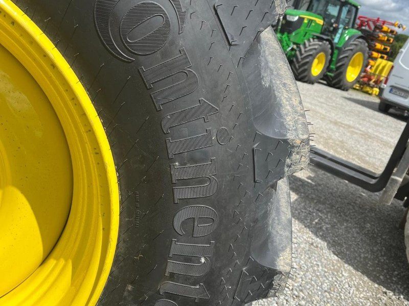 Continental 540/65 R28 TractorMaster 142D/145A8