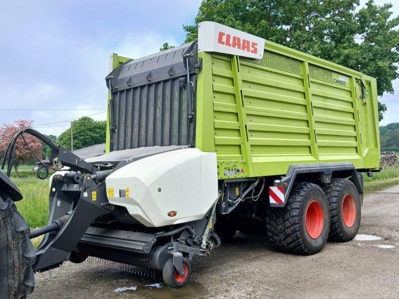 Claas Cargos 8400 im Kundenauftrag