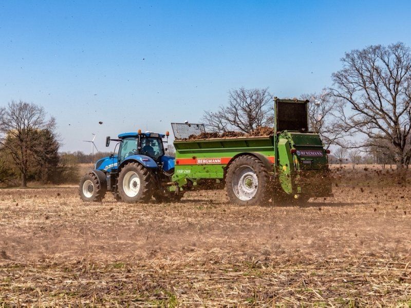 Bergmann TSW M2140E | Tiefbett-Dungstreuer | Miststreuer