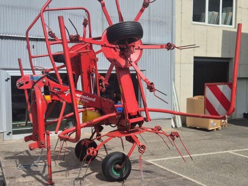 Kverneland Taarup 8046
