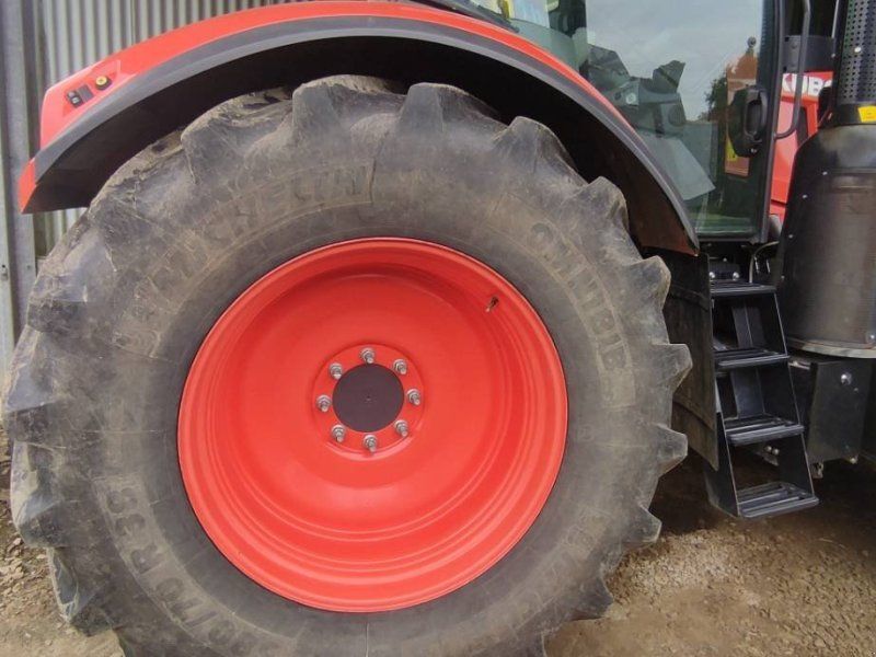 Kubota M7131
