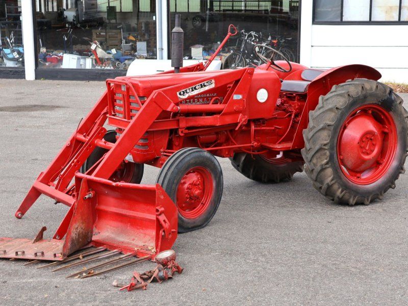 Case IH Mccormick B250