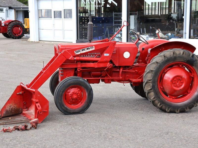 Case IH Mccormick B250