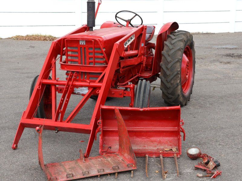 Case IH Mccormick B250