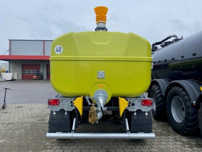 Fliegl FW 18000l Road X Line Poly Tandem
