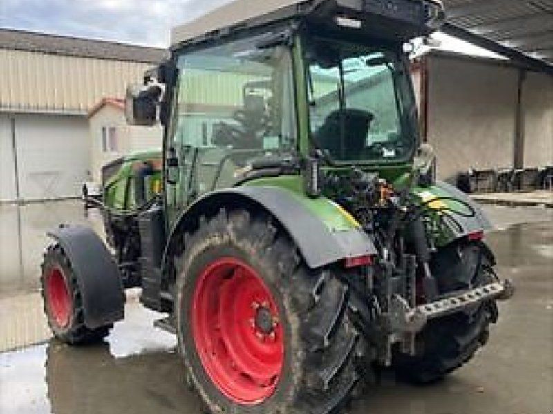 Fendt 211P PROFI +