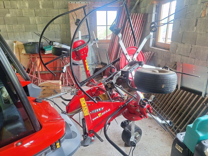 Fella TH 401 DS