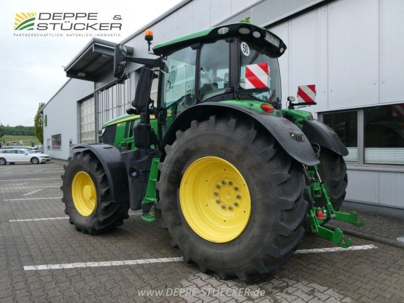 John Deere 6R 250