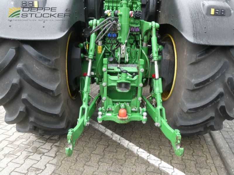John Deere 6R 250