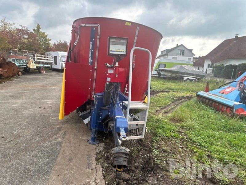 Siloking TrailedLine Compact 8