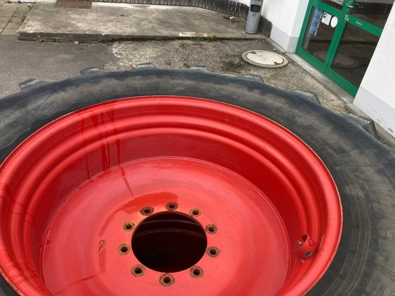 Michelin 650/75 R38