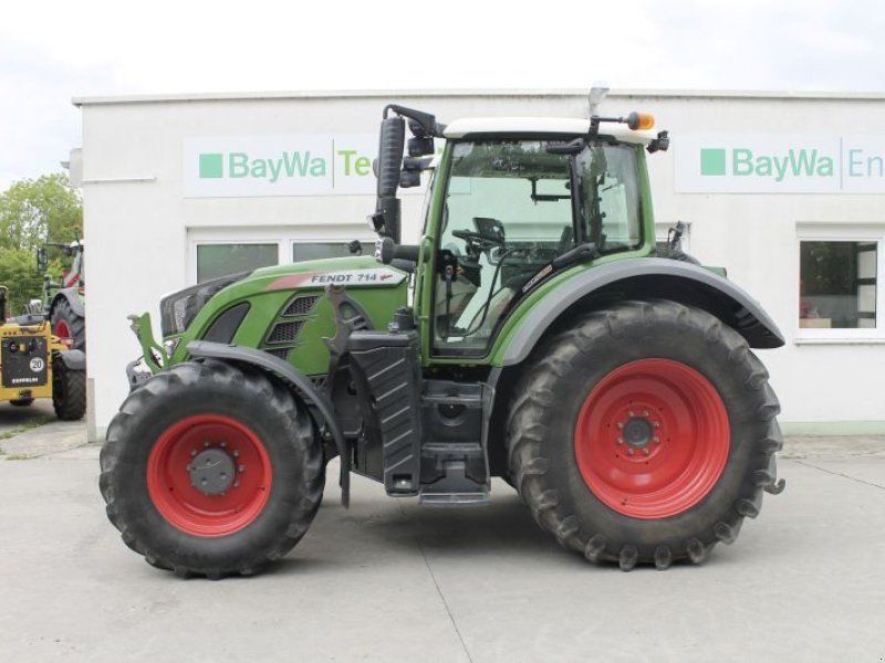Fendt 714 VARIO S4 PROFI PLUS