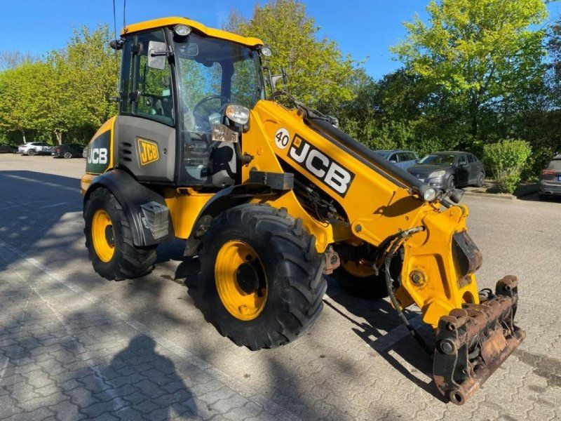 JCB TM 220 TELESKOPRADLADER 40 KM/H