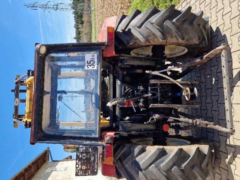 Case IH 585