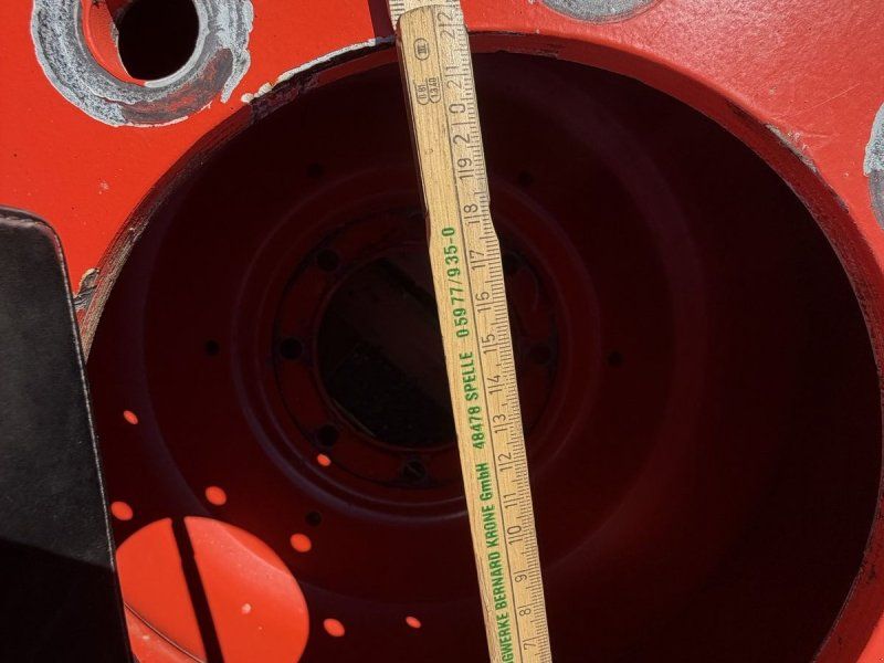 Alliance Pflegebereifung Claas 270/95R36