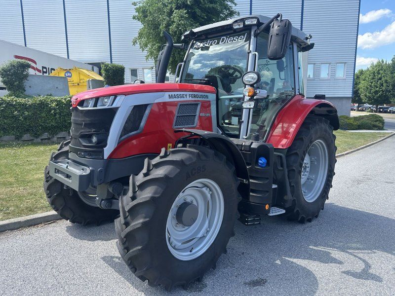 Massey Ferguson 6S.135