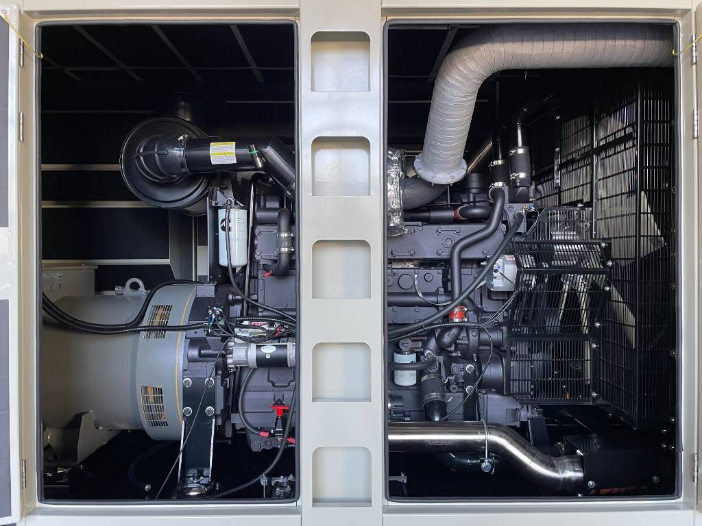 Cummins KTAA19-G6A - 700 kVA Generator - DPX-19848