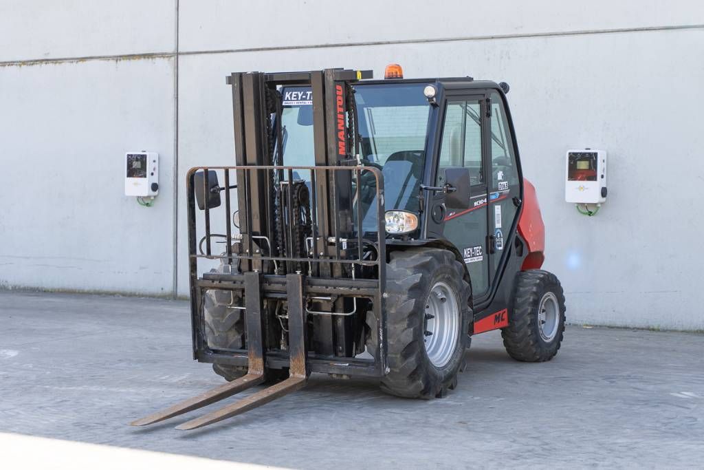 Manitou MC 30-4