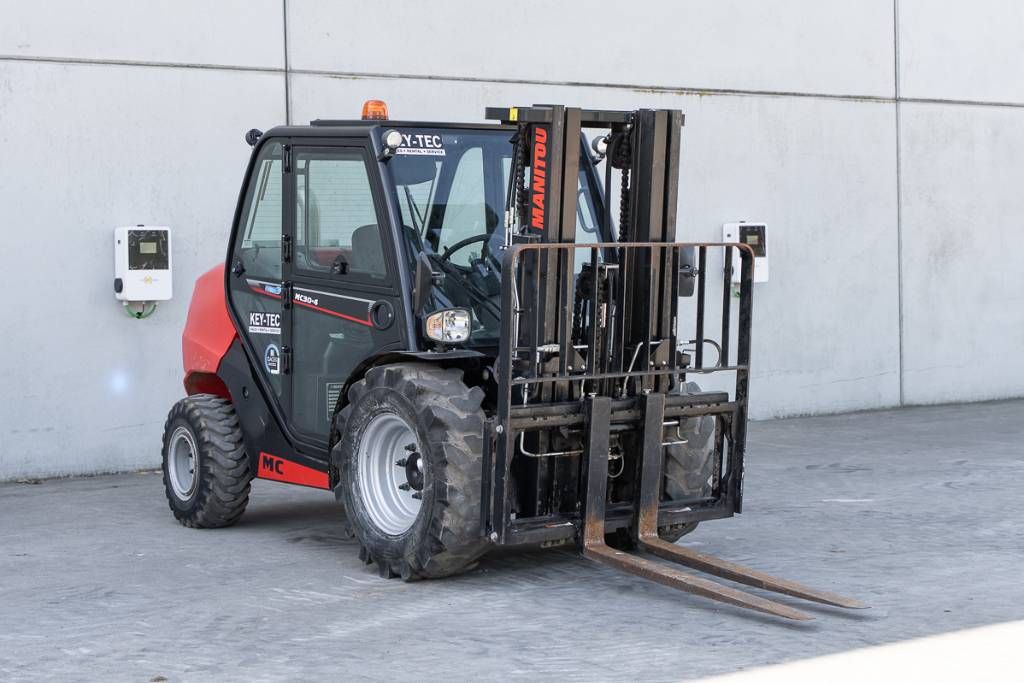 Manitou MC 30-4