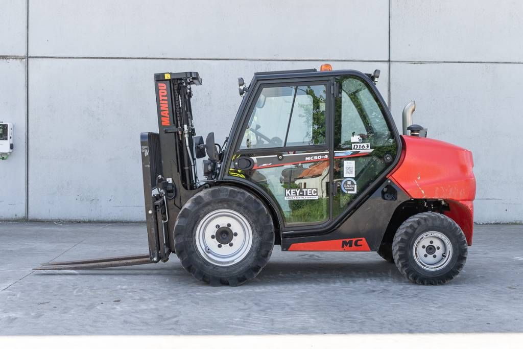 Manitou MC 30-4