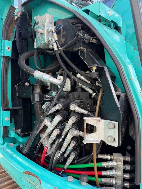 Kobelco SK 140 SR LC-3