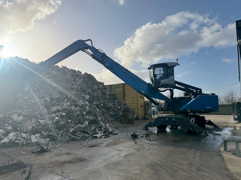 Fuchs MHL 350 G ARM 16.2 METER