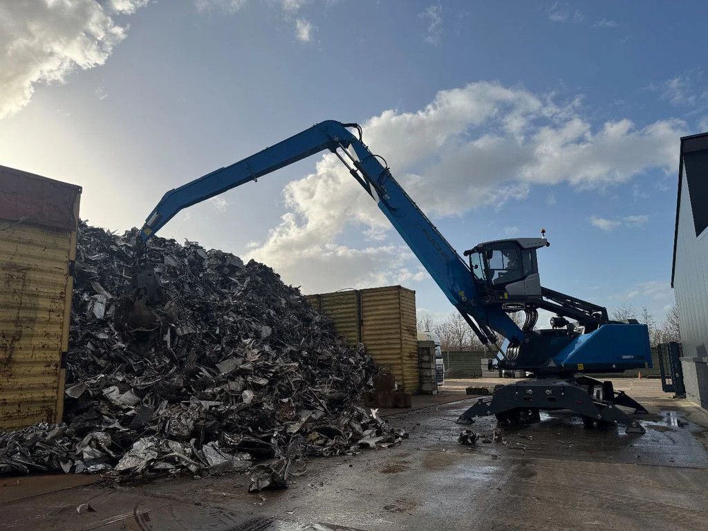 Fuchs MHL 350 G ARM 16.2 METER