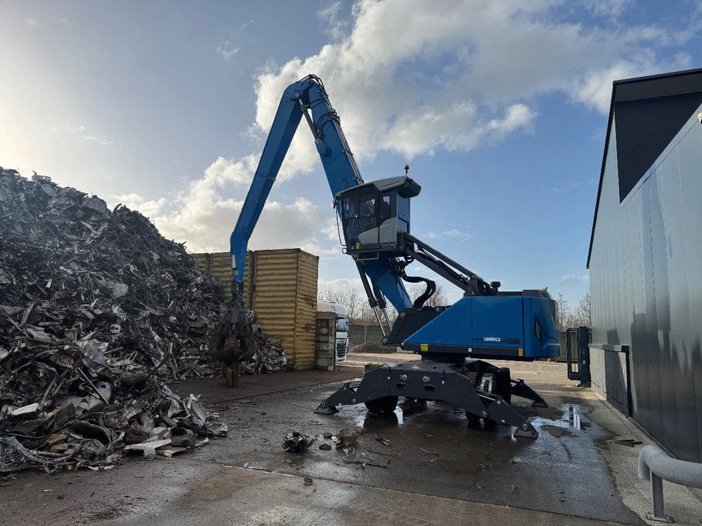 Fuchs MHL 350 G ARM 16.2 METER