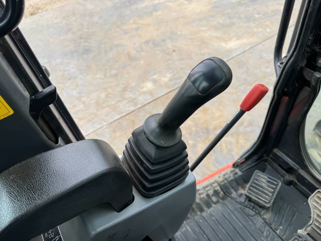 Kubota KX 037-4 - Hammer Lines / Quick Coupler