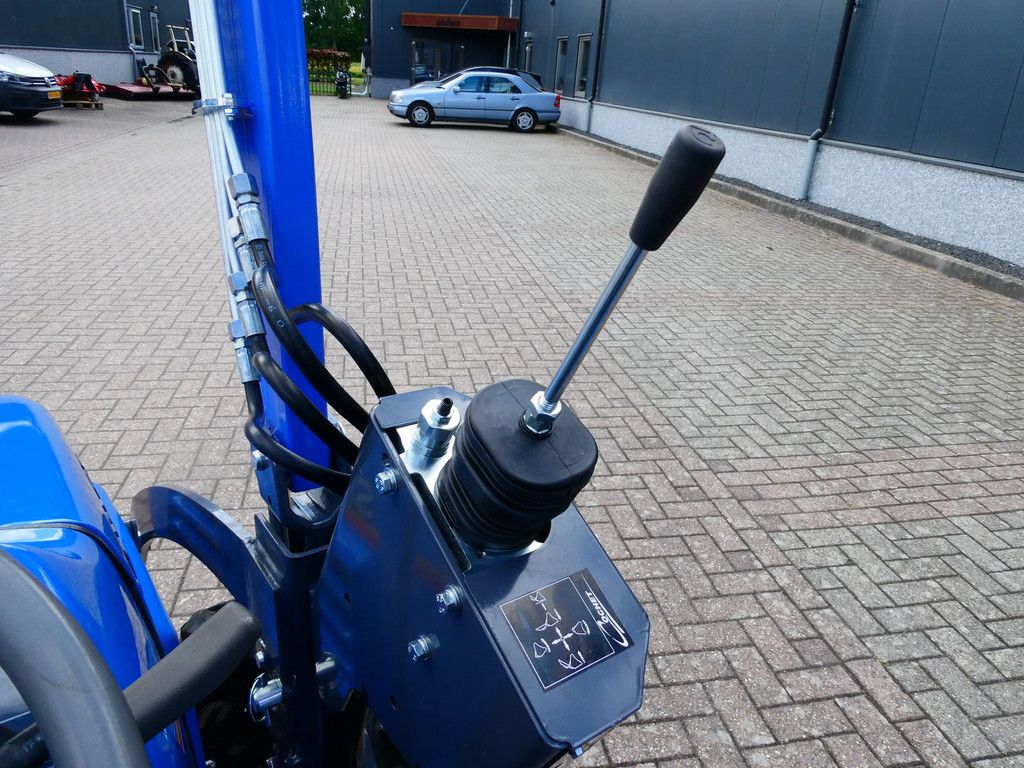 Iseki Sial 19 4wd / 0769 Draaiuren / Voorlader