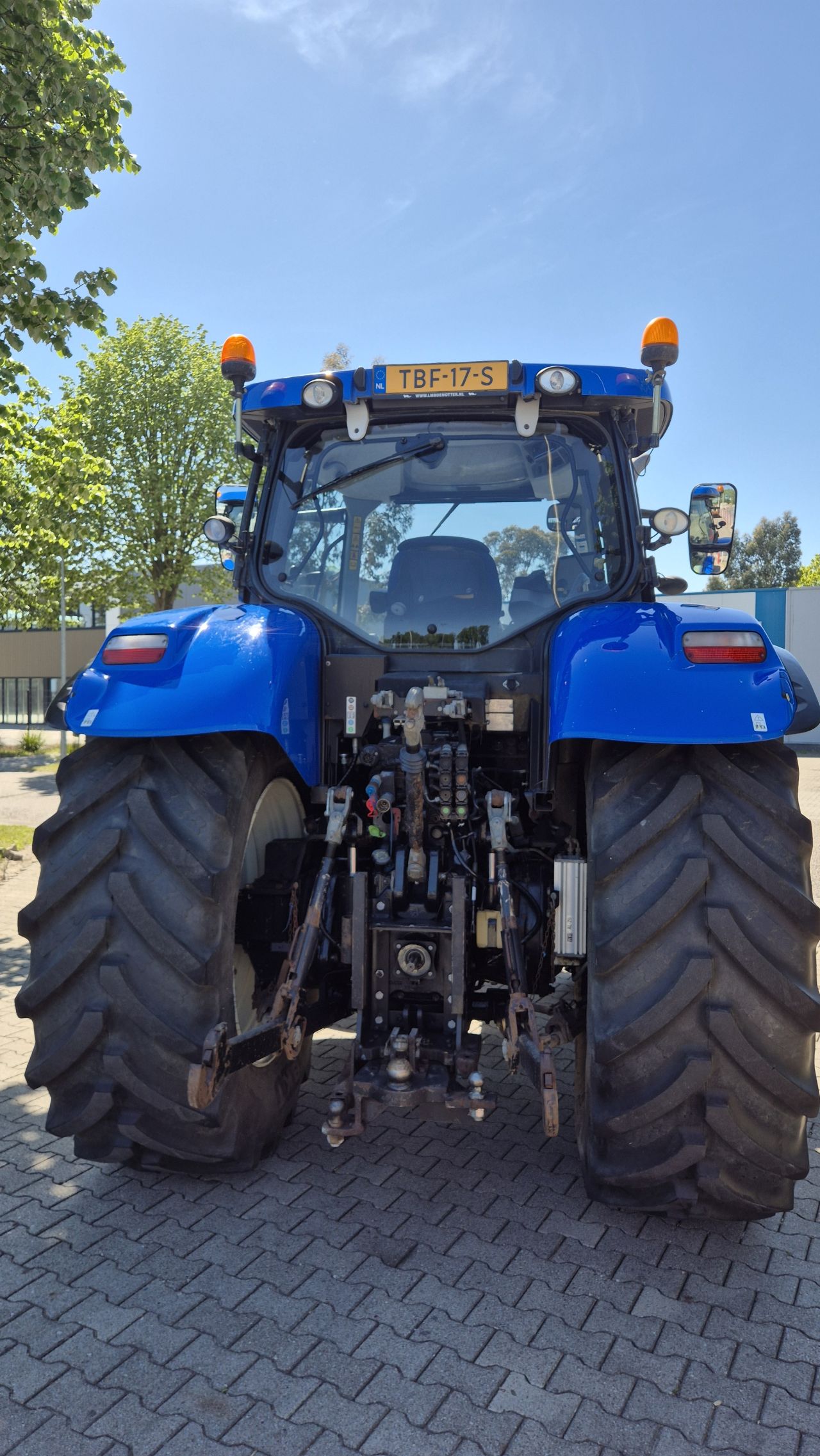 New Holland T7.210 AC 40Kmh. Lucht, Fronthef en PTO