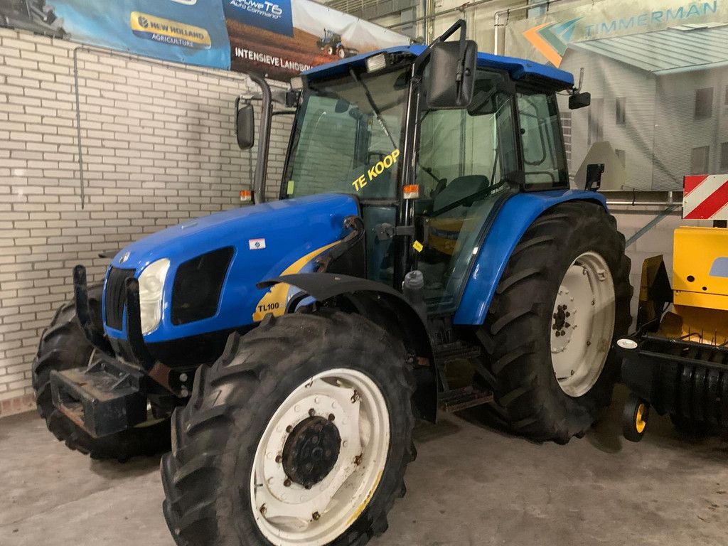 New Holland TL100