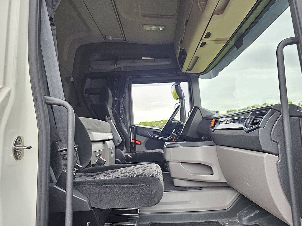 SCANIA R450