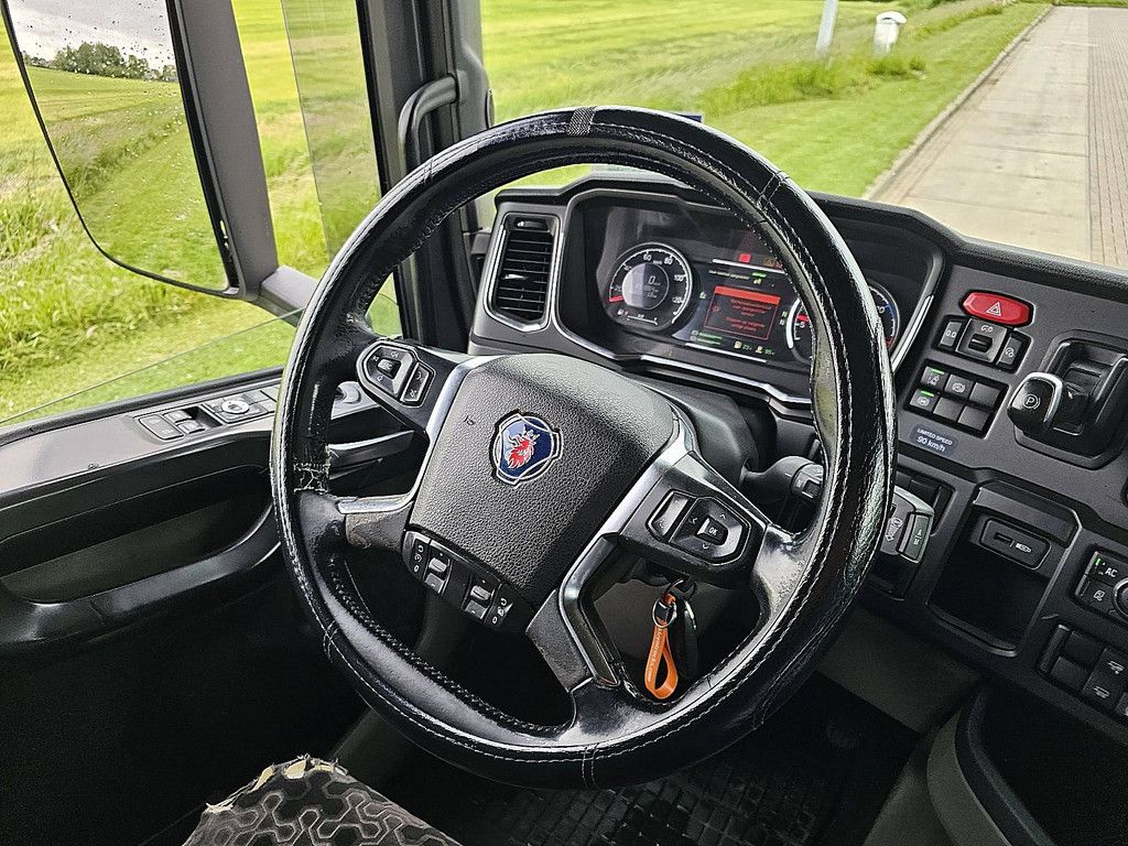 SCANIA R450