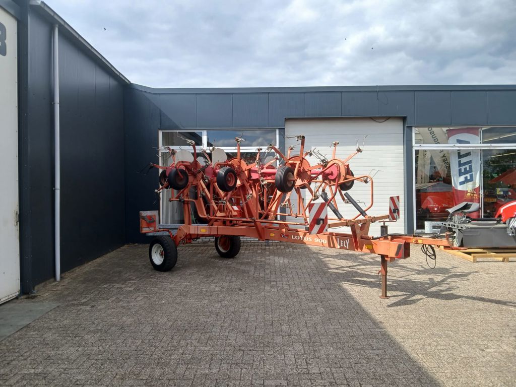 Lely LOTUS 900