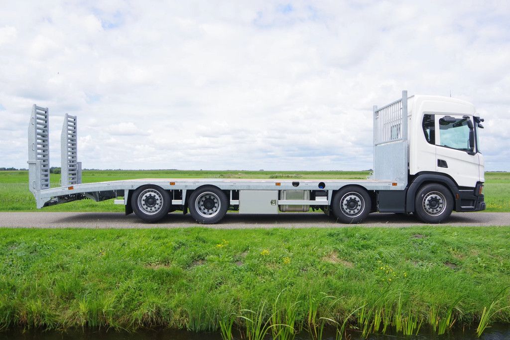 Scania P420 37-85 37-tons oprijwagen 8,5 meter