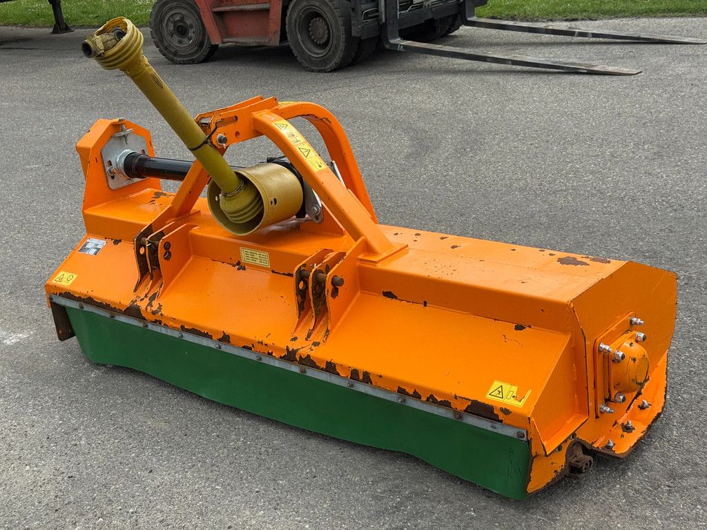 Votex 2102 RA Front Klepelmaaier