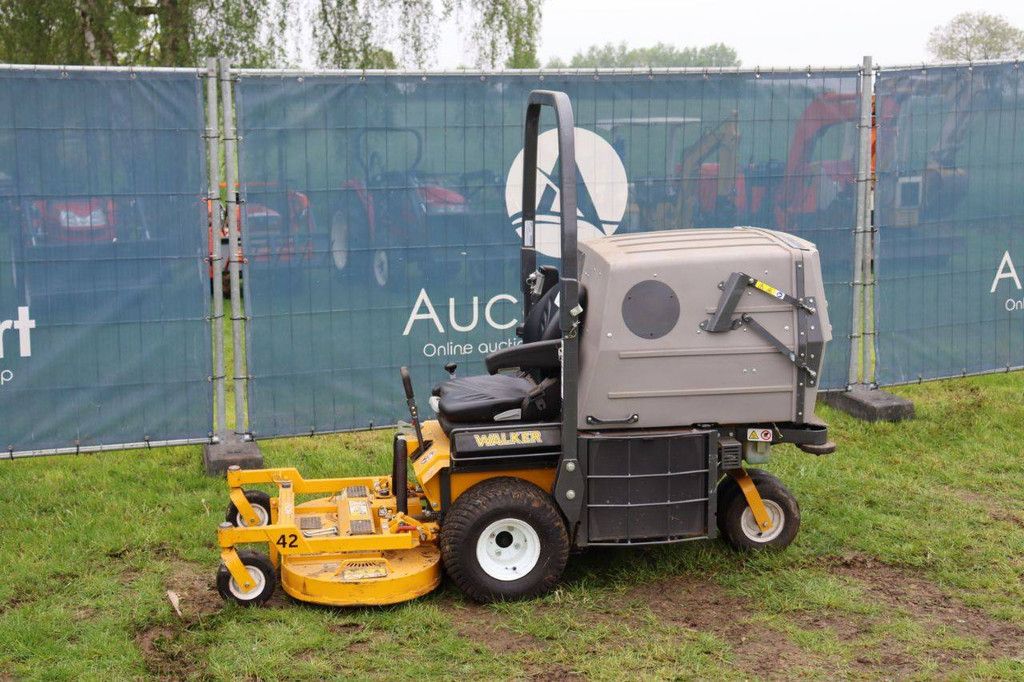 Ride-on mower Walker MD21D-32 Diesel
