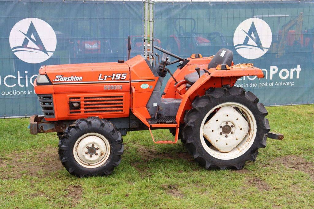 Mini tractor Kubota L1-195 Diesel