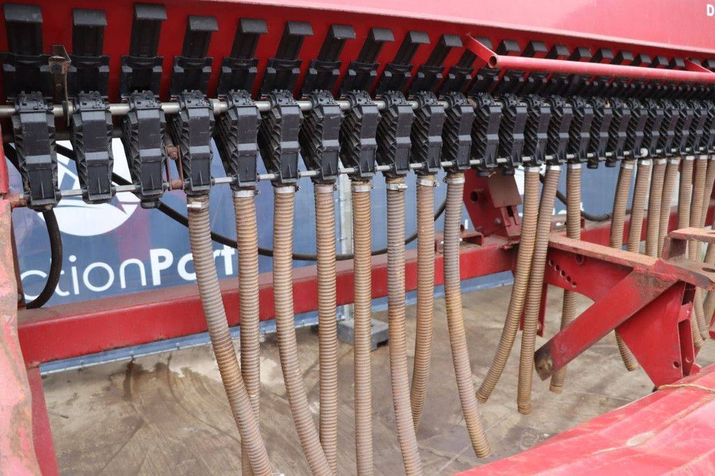 Grain seeder Kongskilde DEMETER CLASSIC 3000 A 2000