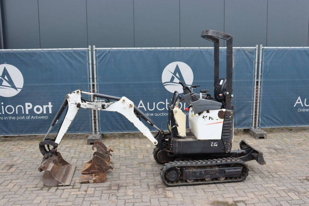 Mini excavator Bobcat E10-AAEM Diesel 7.5kW 2015