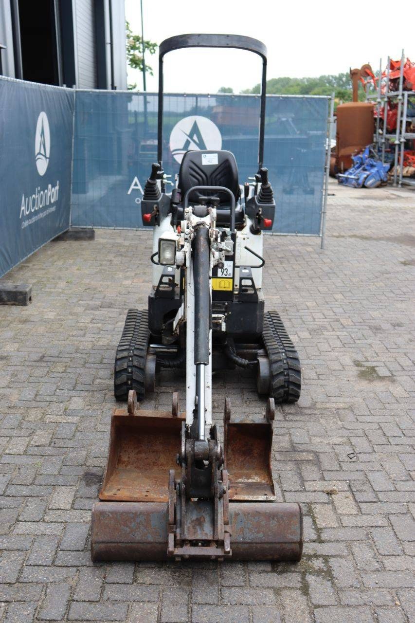 Mini excavator Bobcat E10-AAEM Diesel 7.5kW 2015