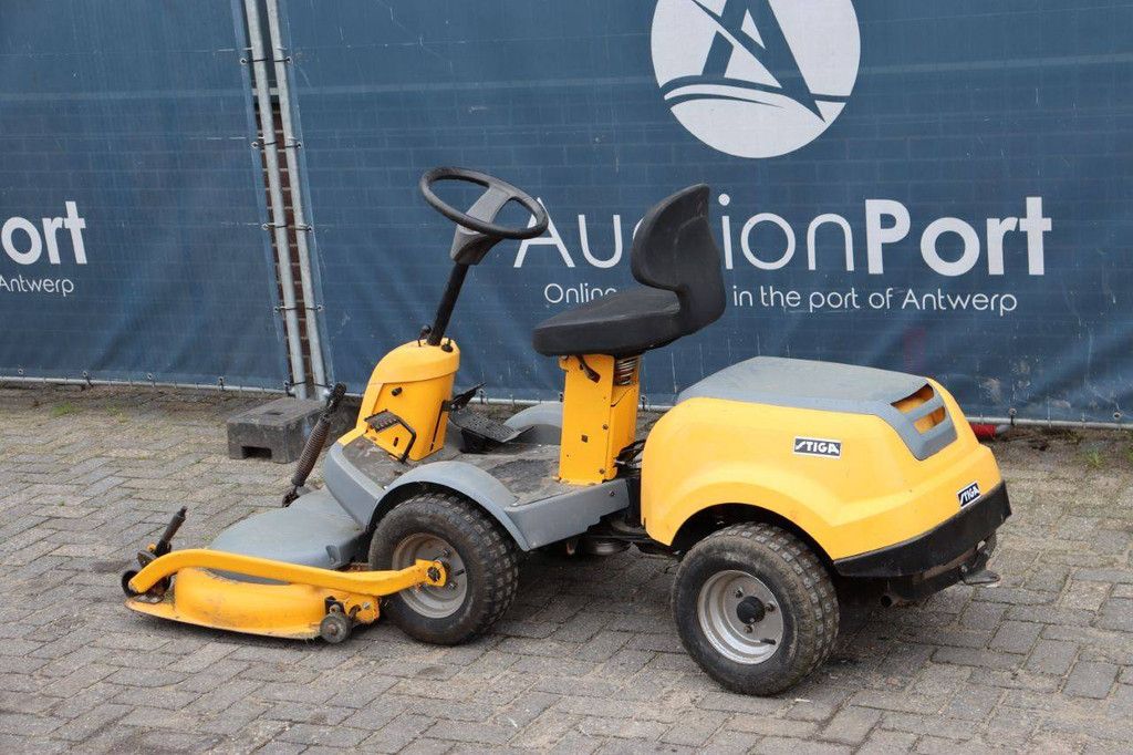 Stiga P901 Ride-on Mower Petrol 11.4kW 2004