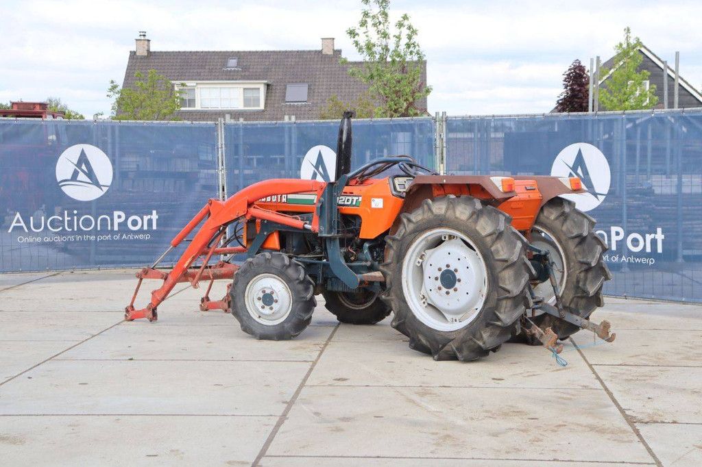 Tractor Kubota L3202DT Diesel met Voorlader