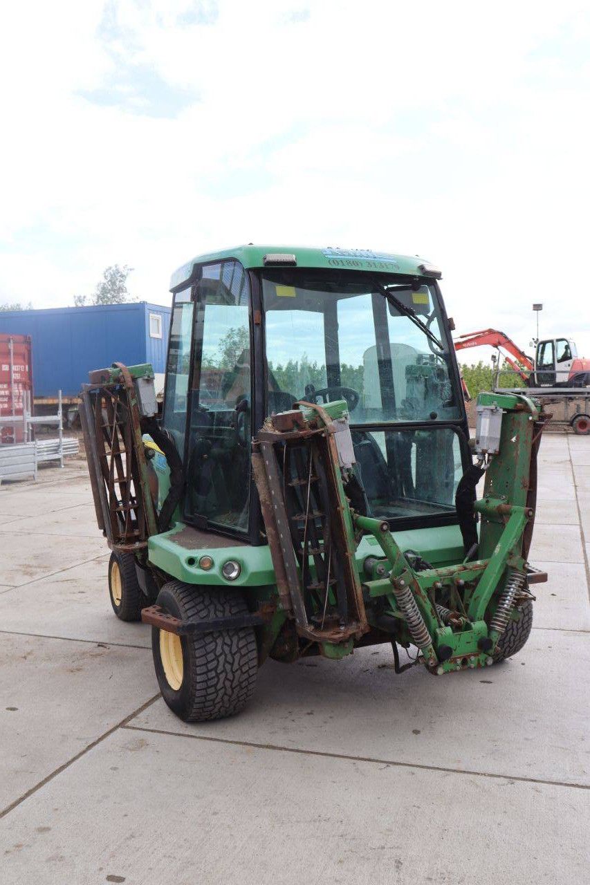 John Deere 1905 Diesel Tractor 2009 with Mowers