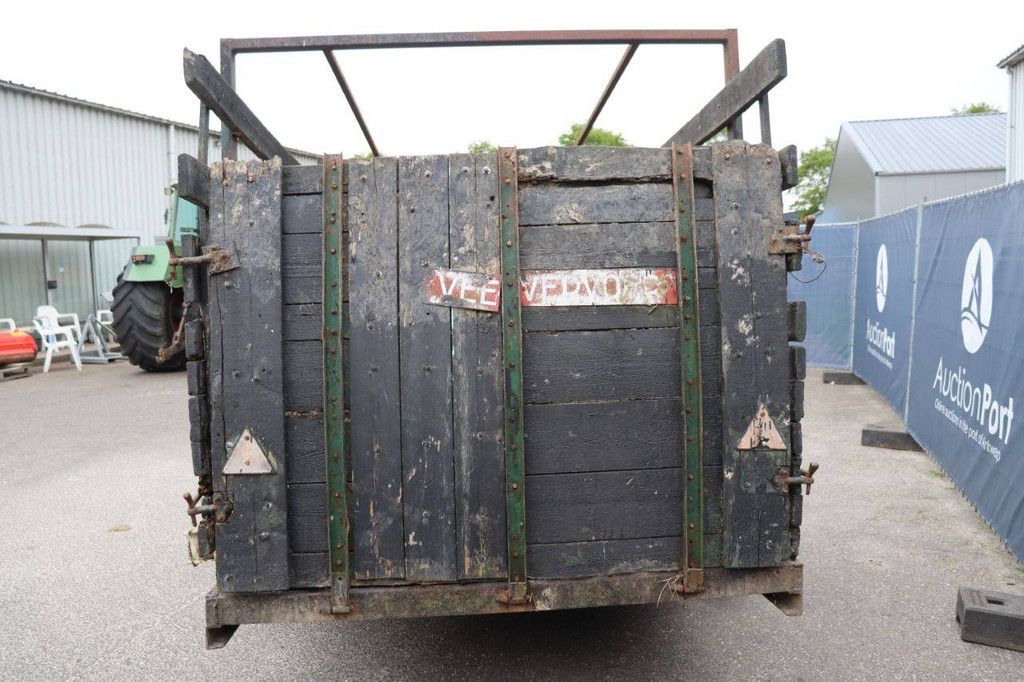 Agricultural trailer