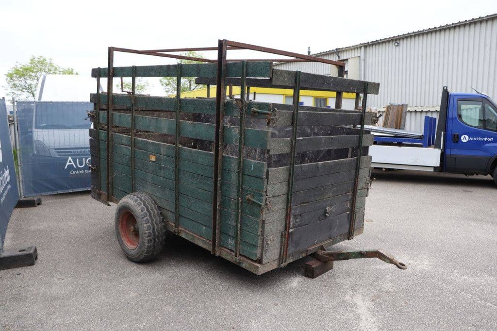 Agricultural trailer