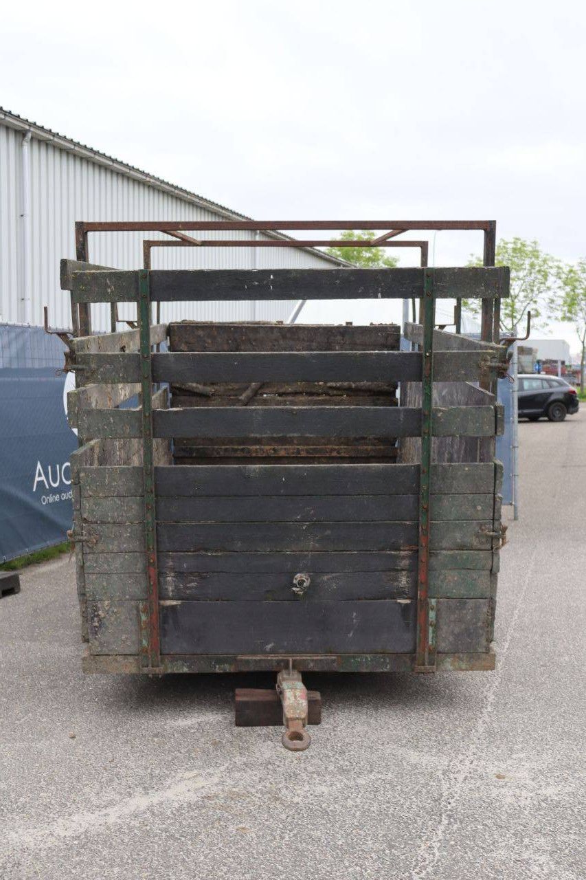 Agricultural trailer