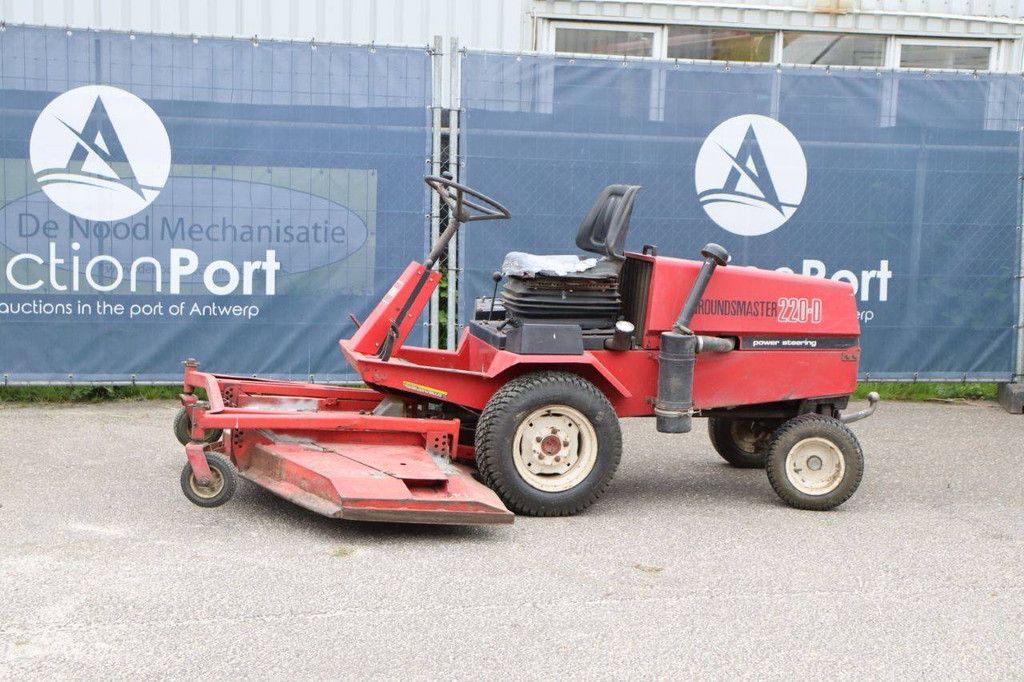 Toro Groundsmaster 220-D Diesel Ride-on Mower