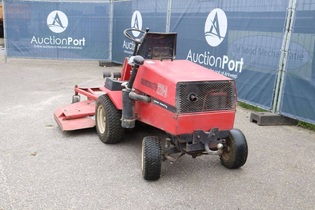 Toro Groundsmaster 220-D Diesel Ride-on Mower